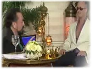 Adnan Oktar'dan Arınç'a Sert Cevap