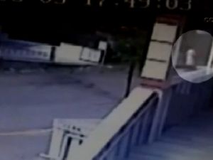 İstemediği Bebeği Çöpe Attı