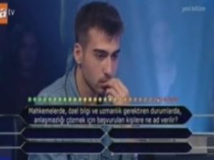 Hukuk Öğrencisi Mahkeme Sorusunu Bilemedi