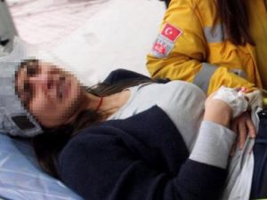 Banka Şubesinde Kadından Şok Hareket