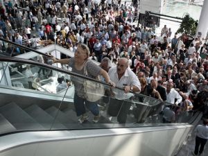 CHP'lilerin Merdiven İle İmtihanı