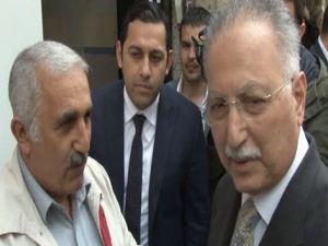 İhsanoğlu'na Kaynak Sordular