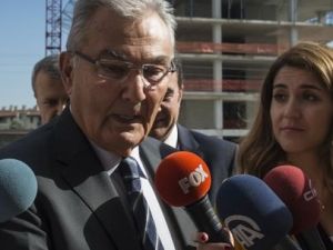 Deniz Baykal'ı Kızdıran Soru
