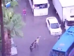 Adana'da Yağmurun Yağmasına Böyle Sevindiler!