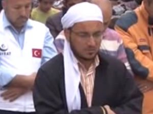 Bayram Namazını Er Meydanında Kıldılar!