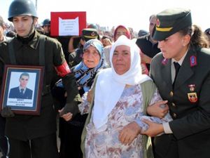 Adıyamanlı Şehit Kürtçe Ağıtlarla Uğurlandı