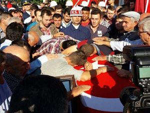 Şehide Gözyaşlarıyla Veda