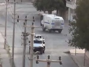 Nusaybin'de Çatışma: 1 Polis Yaralı