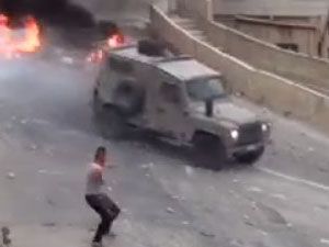 Filistinliler İle İsrail Askerleri Arasında Çatışma