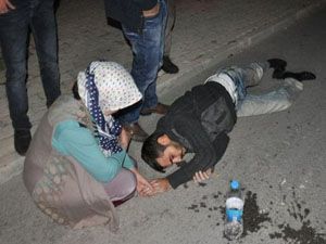 Yaralıya Yardıma Gitti, Oğlu Çıktı