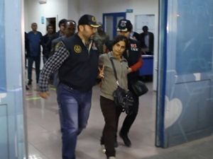 PKK'lı Terörist HDP Seçim Aracında Yakalandı