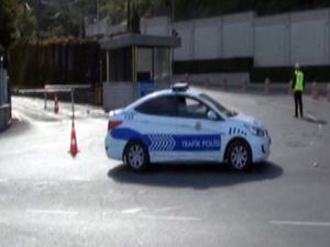 Huber Köşkü Önünde Silah Sesleri!