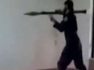 IŞİD Militanı Kendi Roketatarıyla Öldü