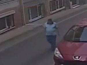Kediye Tekme Atıp Ölümüne Sebep Oldu