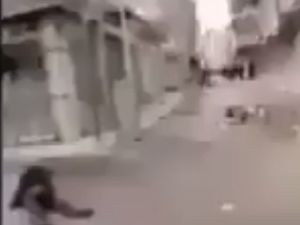 PKK'lı Teröristlerin Algı Operasyonu Kameralara Yakalandı