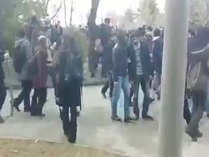 PKK sempatizanları öğrencilere saldırdı