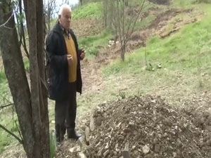 Beratcan'ın dedesi kabri başında konuştu!