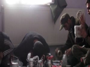 PKK'lılar Kürtçe şarkı söyleyip bomba hazırladılar!
