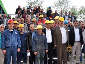 İşçilerden fazla çalışma eylemi