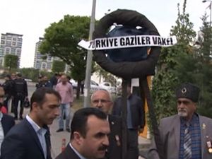 Gazilerden CHP'ye protesto!