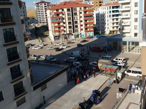 Ankara’da savaş alanını andıran mahalle kavgası